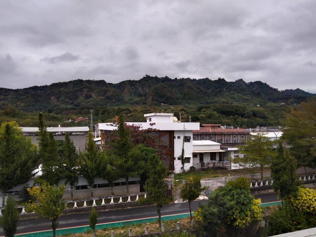 臺東火車站 黎亞兒民宿liyar House 青旅客棧 T'ai-tung Kültér fotó